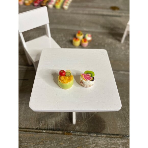 Miniature Dollhouse Set of 11 Fruit Tarts Dessert Food Assorted Pastries Crafts - Picture 5 of 9